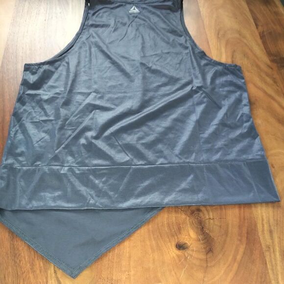 NWOT Reebok Asymmetrical Tank Top - Picture 6 of 7
